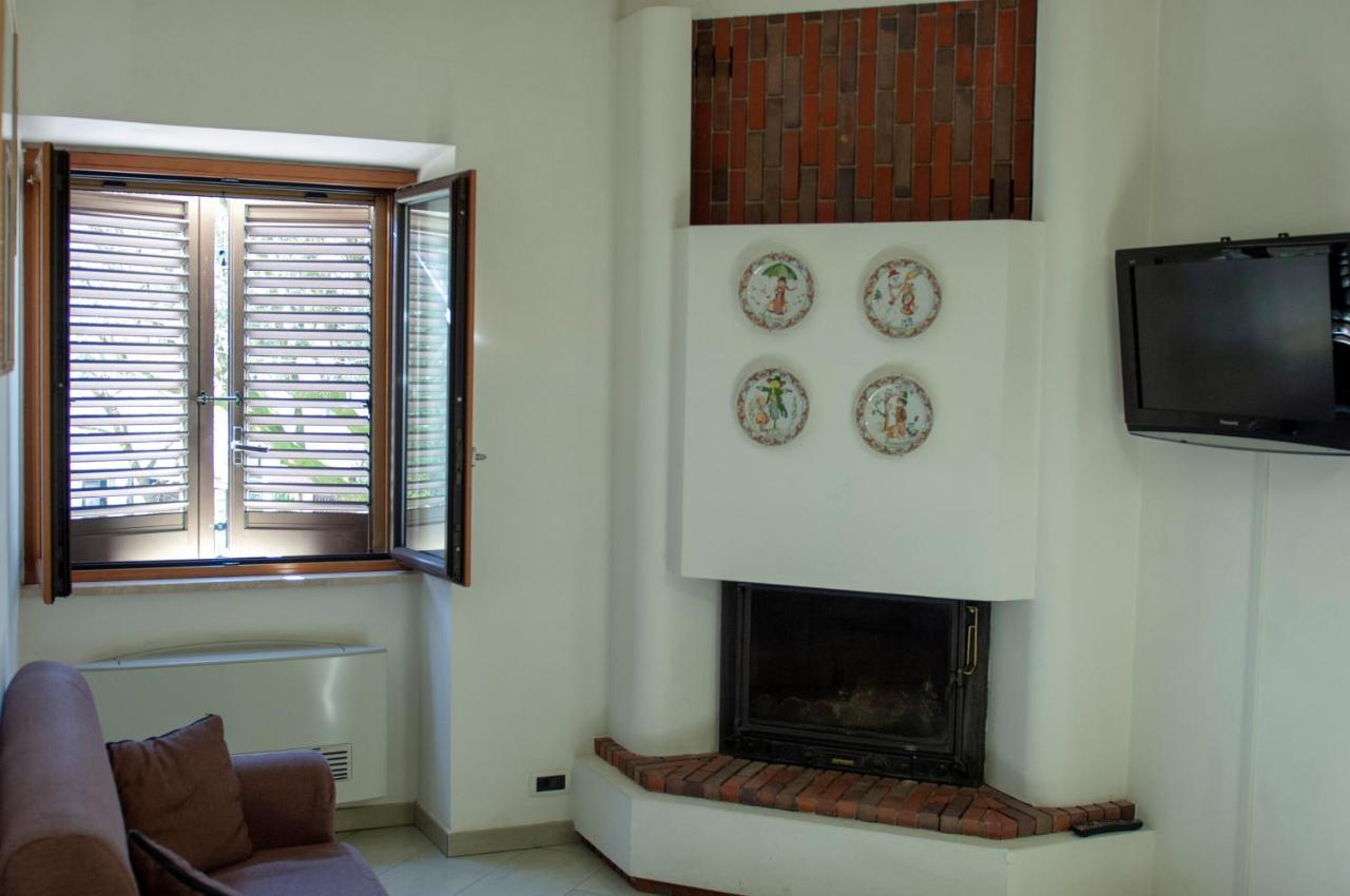Bed & Breakfast Le Piazze Cori Ngoại thất bức ảnh